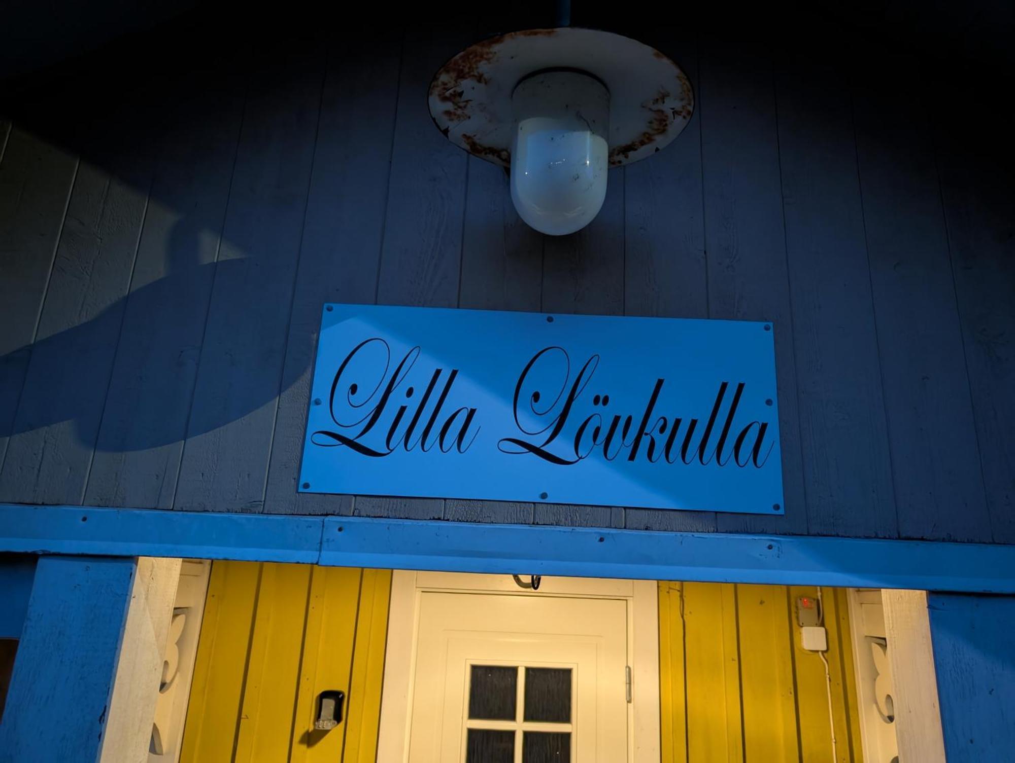 Lilla Loevkulla Villa Ostra Frolunda Dış mekan fotoğraf